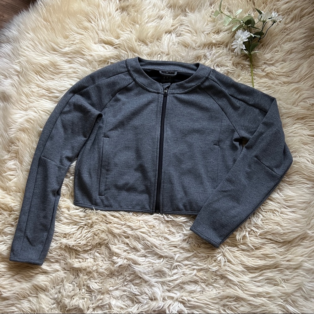 Adidas Climalite Pin Dot Heathered Gray Cropped Jacket